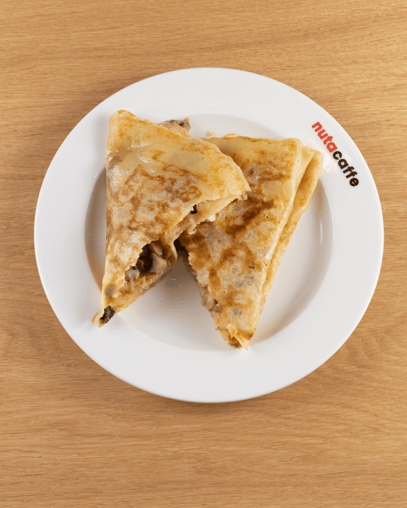 Блинчик с курицей и грибами